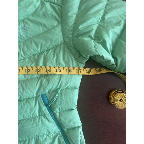 Arc'teryx Women's CERIUM LT HOODY 850 Down Puffer Jacket - Size SM - Gorpcore - Picture 7 of 14